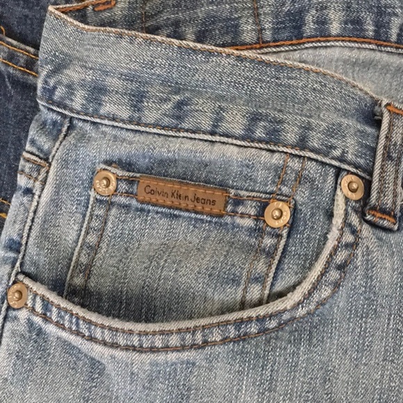 CALVIN KLEIN Medium Wash Bootcut Jean B-1 - Picture 5 of 7